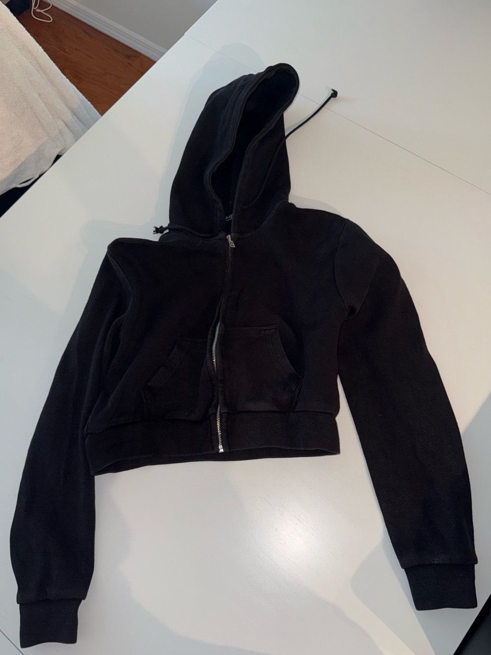 Brandy Melville Cropped Hoodie